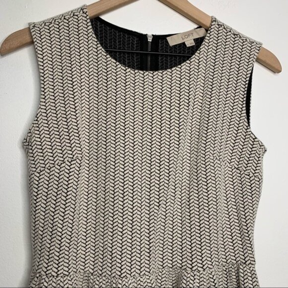 Loft Sleeveless Black And White Fit & Flare Dress - Picture 2 of 8